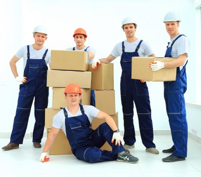 Preparation and packing for furniture storage during a Docklands move